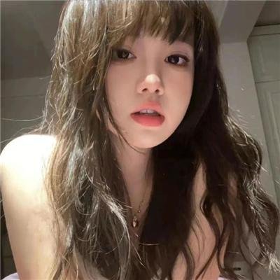 只在那里发光